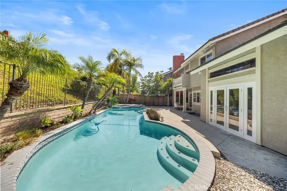 7158 E Columbus Anaheim, CA 92807