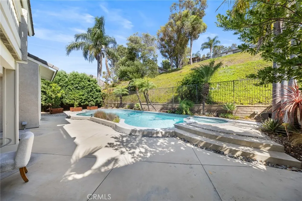 7158 E Columbus Anaheim, CA 92807