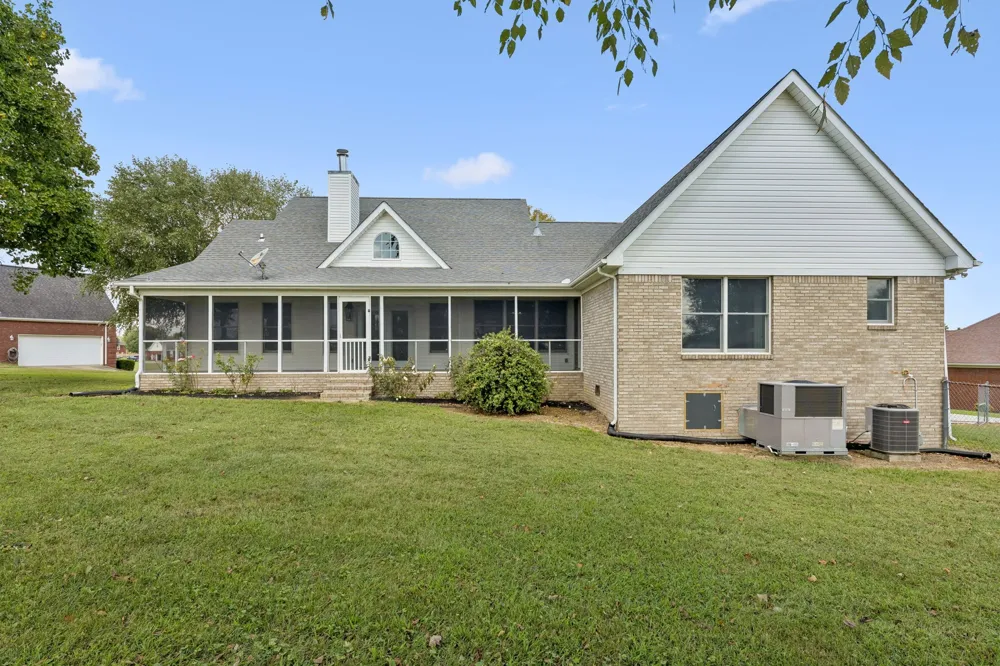 13 Elizabeth Cir Fayetteville, TN 37334