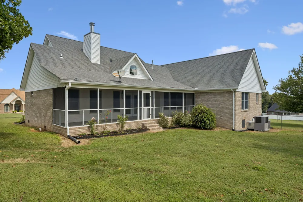 13 Elizabeth Cir Fayetteville, TN 37334