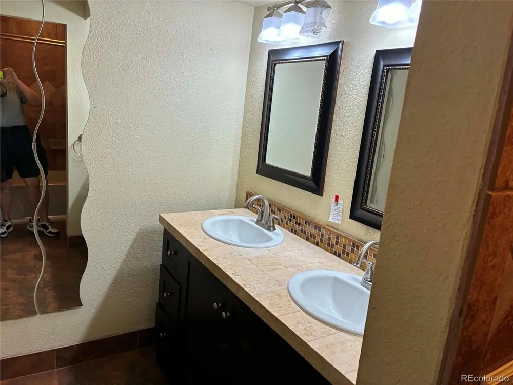 3550 S Harlan Street #242 Denver, CO 80235