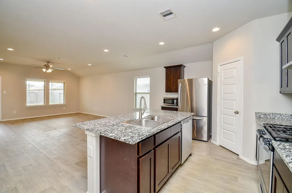 1611 Crystal Fawn Court Richmond, TX 77469
