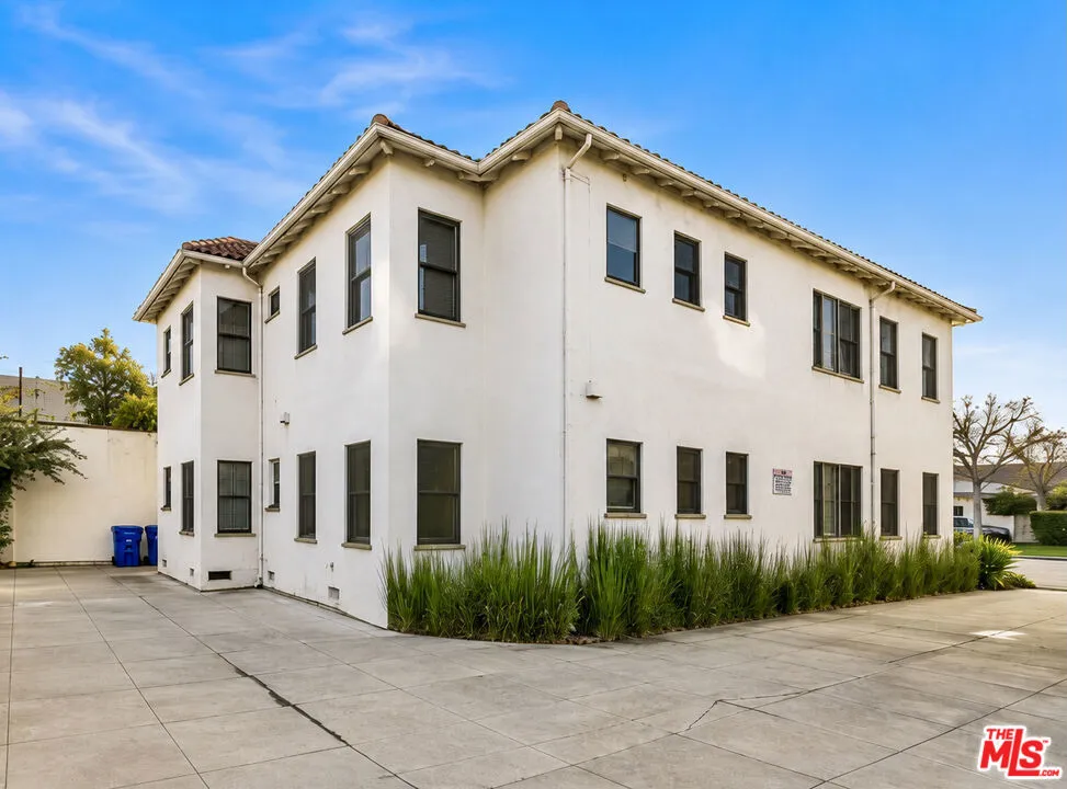6261 W Olympic Boulevard Los Angeles, CA 90048