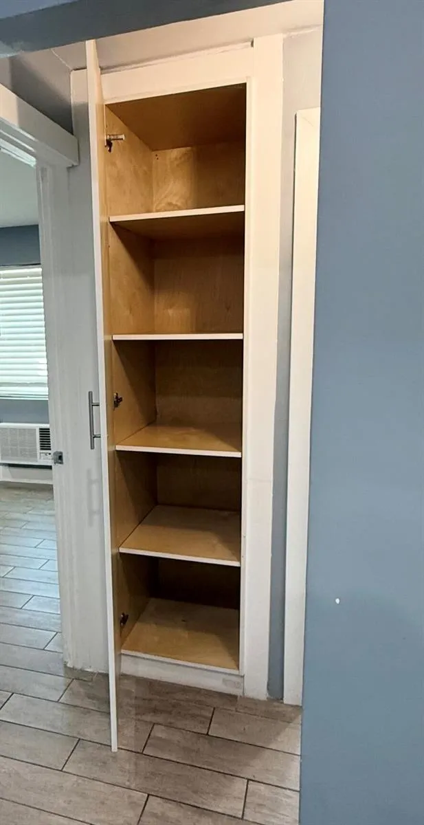 906 Riverside Drive #1-9 Pompano Beach, FL 33062