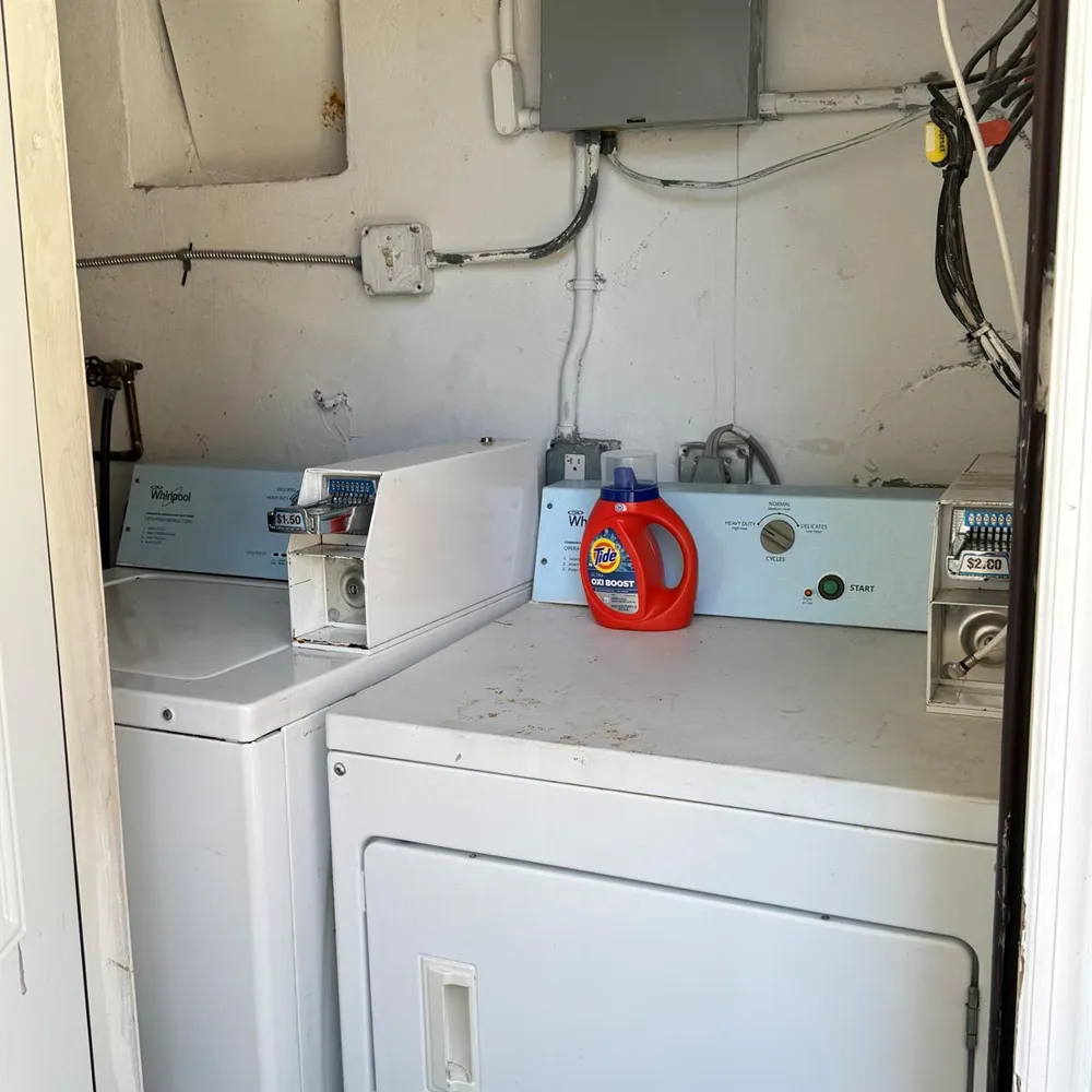 906 Riverside Drive #1-9 Pompano Beach, FL 33062