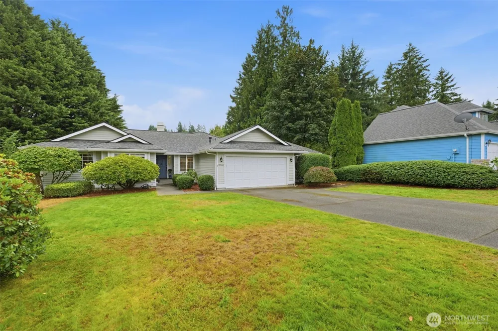 20130 Bue Rund Loop NE Poulsbo, WA 98370
