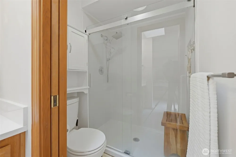 20130 Bue Rund Loop NE Poulsbo, WA 98370