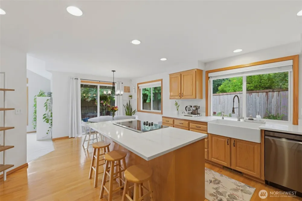 20130 Bue Rund Loop NE Poulsbo, WA 98370