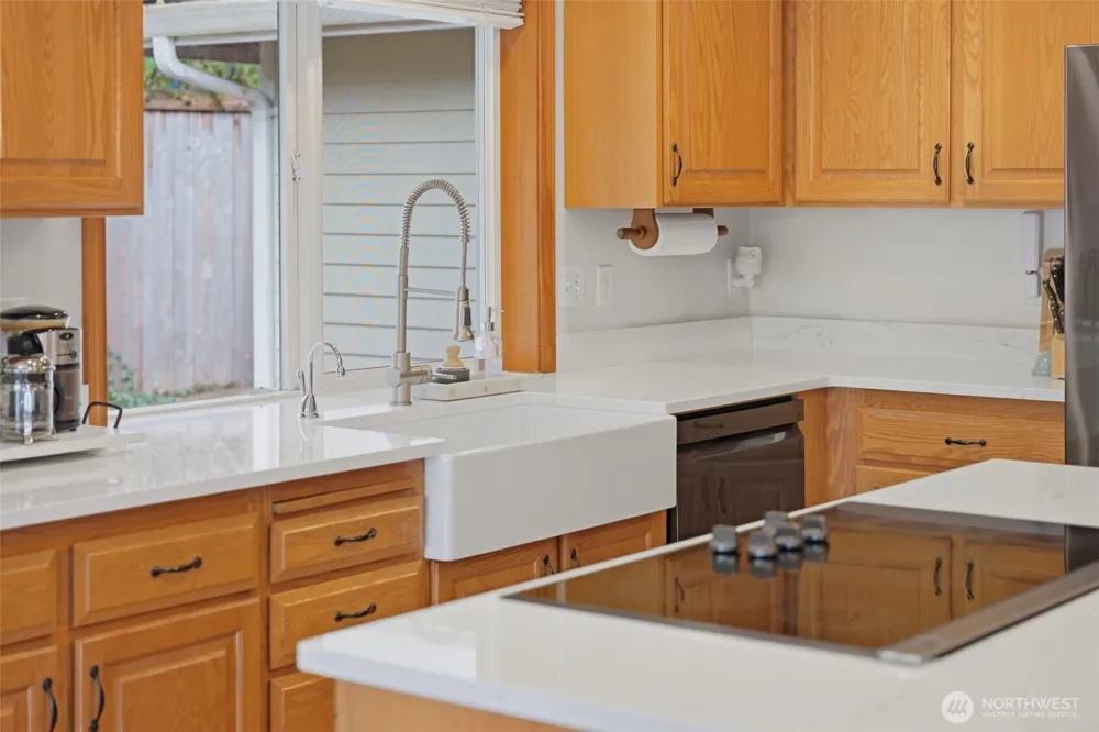 20130 Bue Rund Loop NE Poulsbo, WA 98370