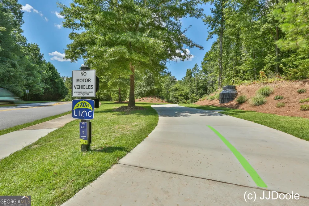 34 Hidden Woods LN Newnan, GA 30265