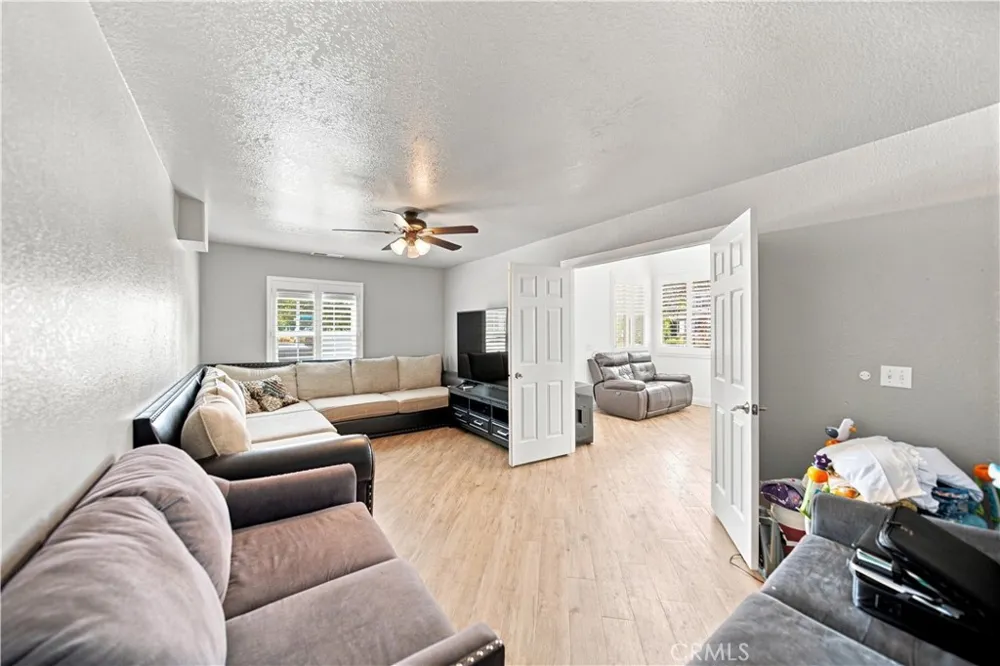 113 Agua Santa Drive Palmdale, CA 93551