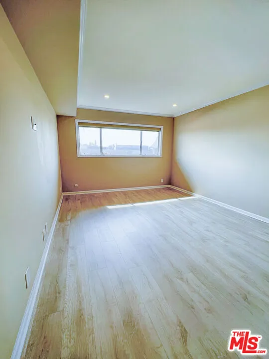1250 Kings Road #506 West Hollywood, CA 90069