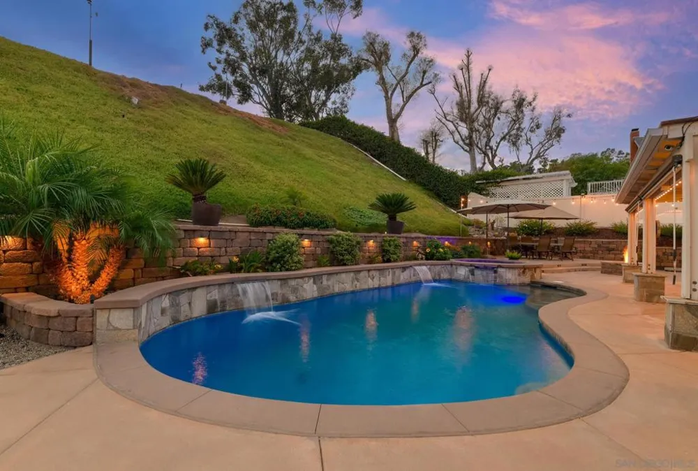1734 Treseder Cir El Cajon, CA 92019