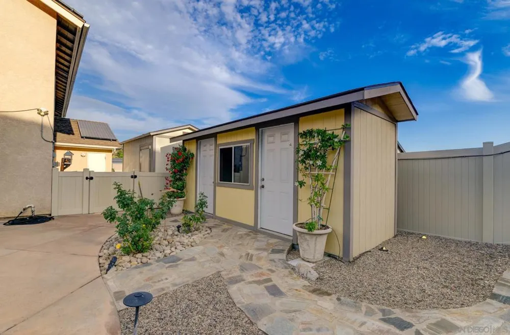 1734 Treseder Cir El Cajon, CA 92019