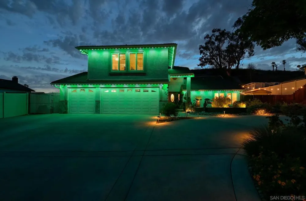 1734 Treseder Cir El Cajon, CA 92019