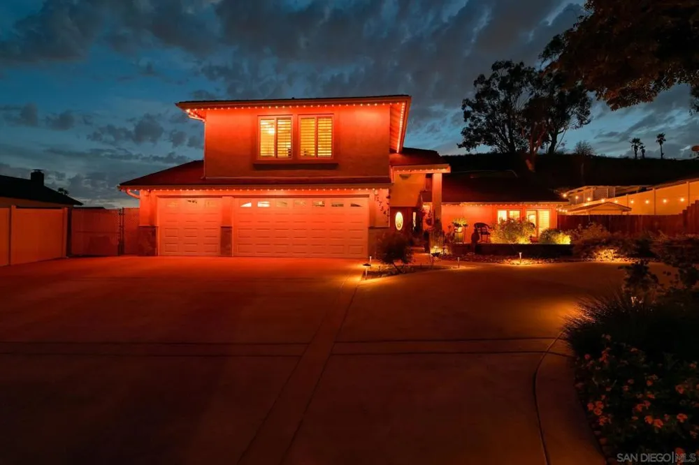 1734 Treseder Cir El Cajon, CA 92019