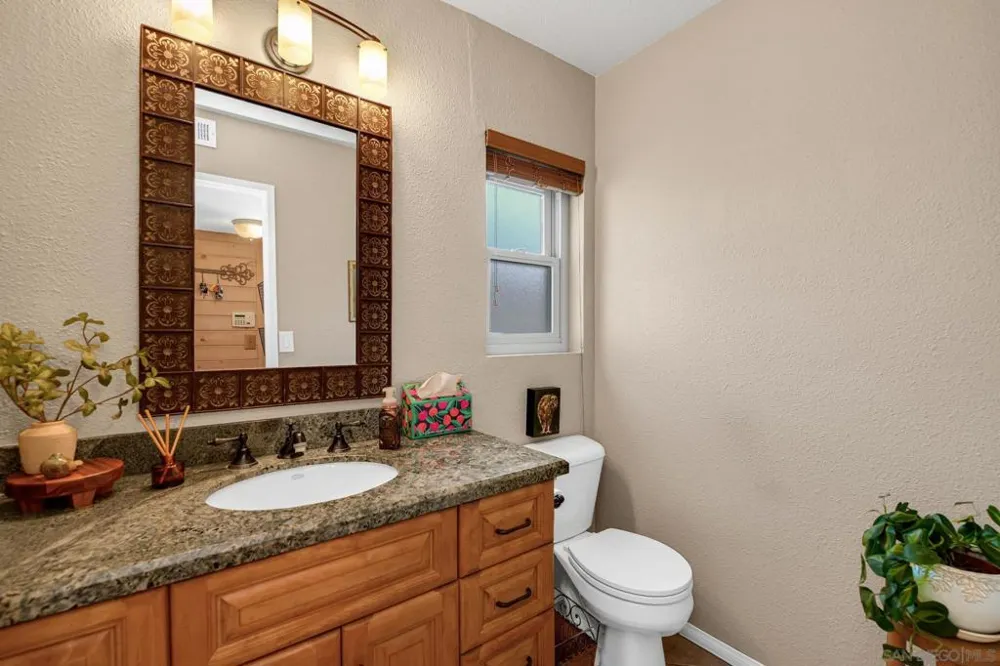 1734 Treseder Cir El Cajon, CA 92019