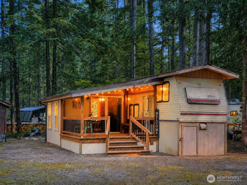 203 1 Fireside Lodge Circle Deming, WA 98244
