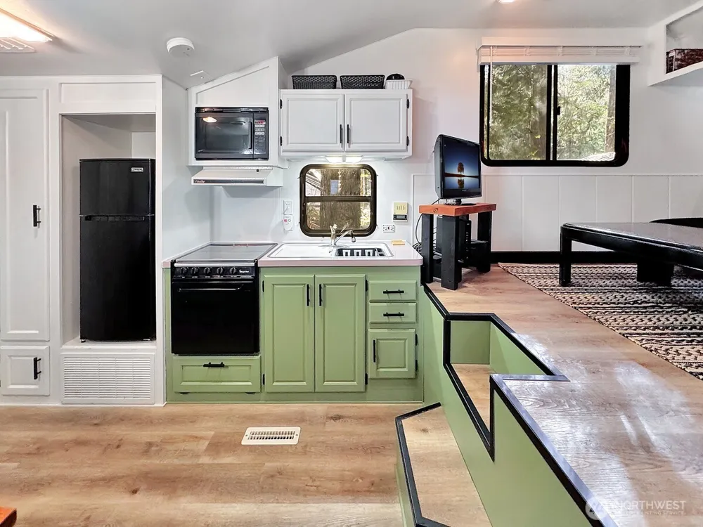 203 1 Fireside Lodge Circle Deming, WA 98244