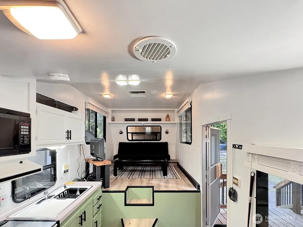 203 1 Fireside Lodge Circle Deming, WA 98244