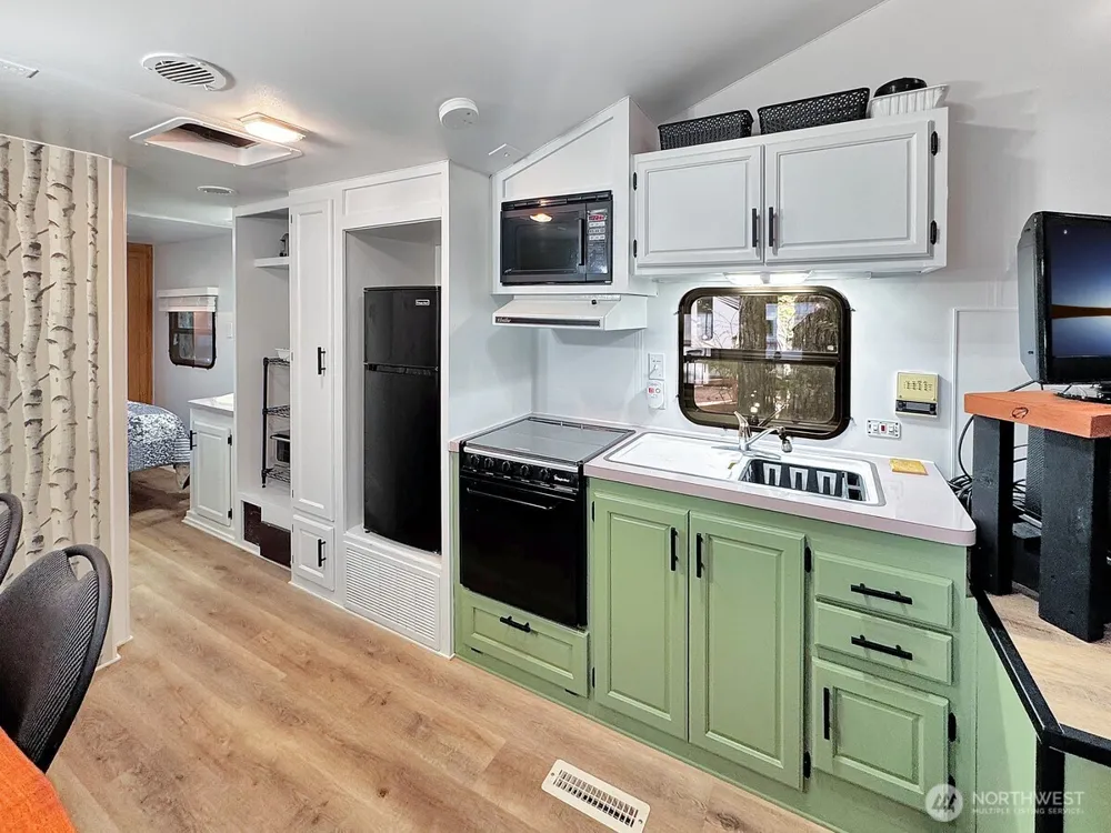 203 1 Fireside Lodge Circle Deming, WA 98244