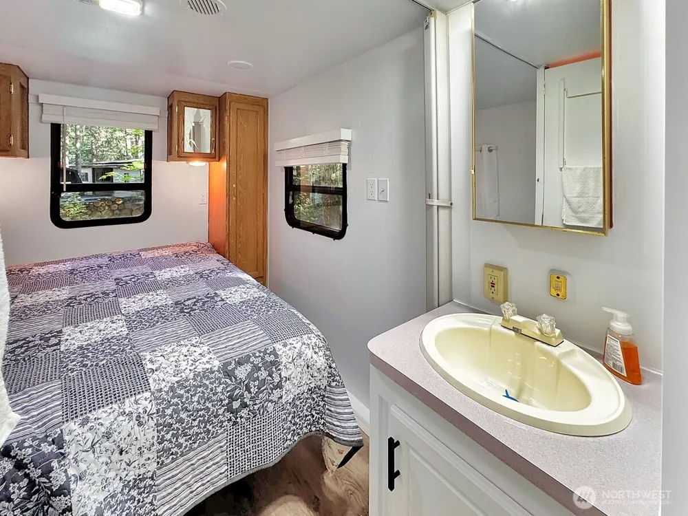 203 1 Fireside Lodge Circle Deming, WA 98244