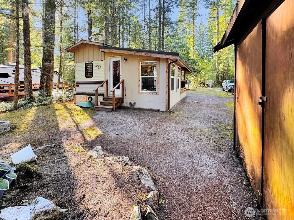 203 1 Fireside Lodge Circle Deming, WA 98244