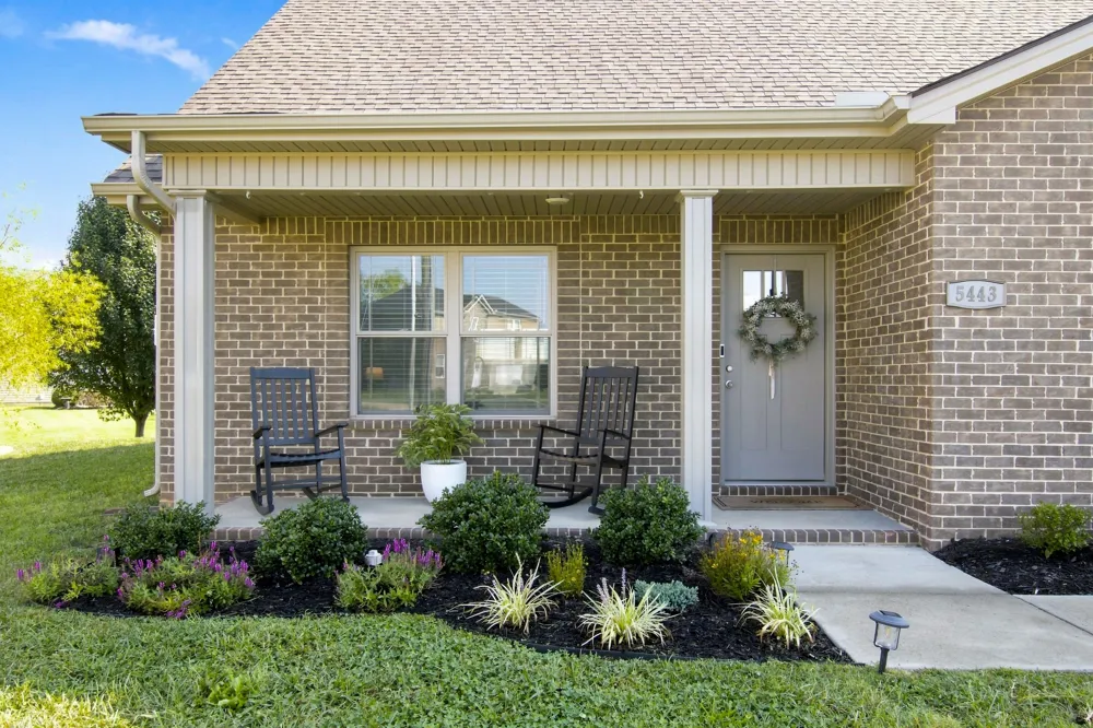 5443 Marisack Ct Christiana, TN 37037