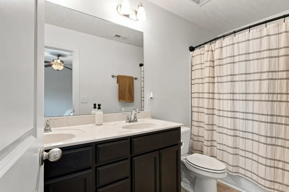 5443 Marisack Ct Christiana, TN 37037