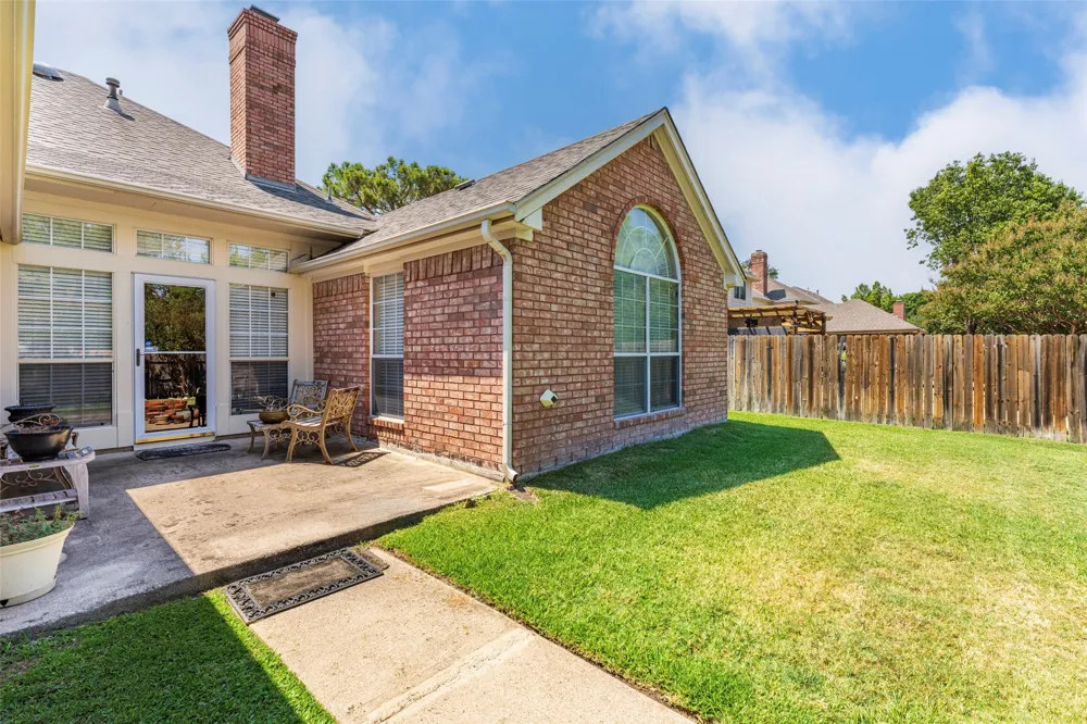 5116 Dewdrop Lane Fort Worth, TX 76123