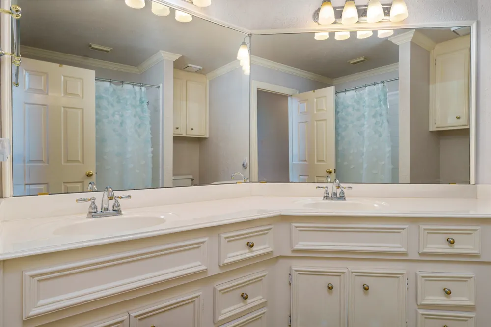 5116 Dewdrop Lane Fort Worth, TX 76123