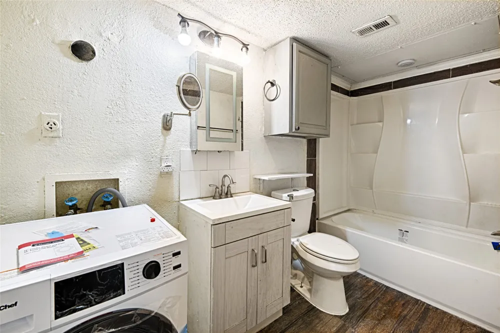13219 Emily Road #4201D Dallas, TX 75240