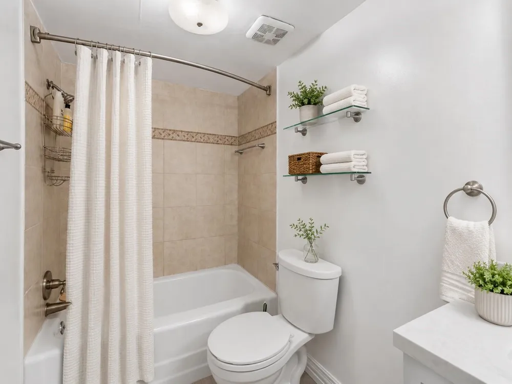 6303 Crab Orchard Road #3 Houston, TX 77057