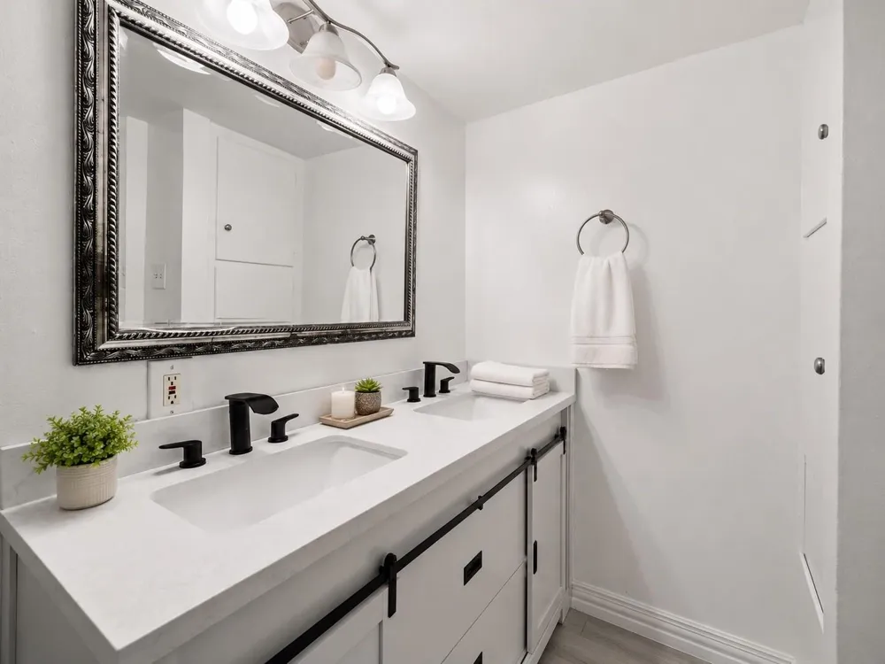 6303 Crab Orchard Road #3 Houston, TX 77057