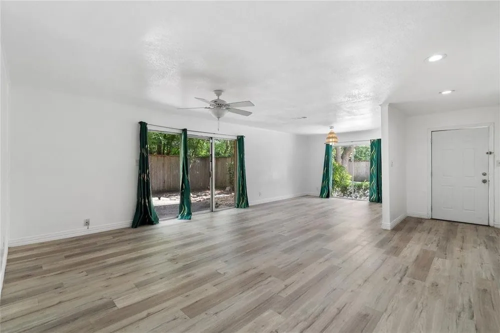 6303 Crab Orchard Road #3 Houston, TX 77057