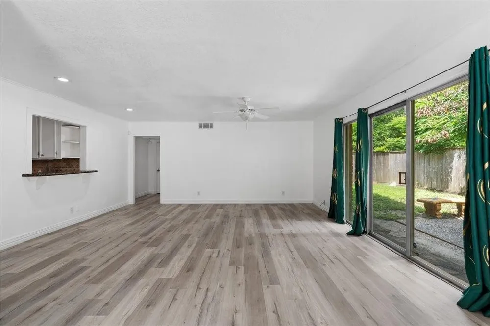 6303 Crab Orchard Road #3 Houston, TX 77057