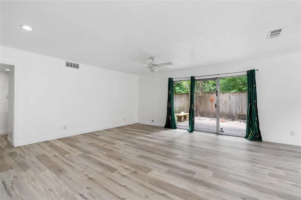 6303 Crab Orchard Road #3 Houston, TX 77057