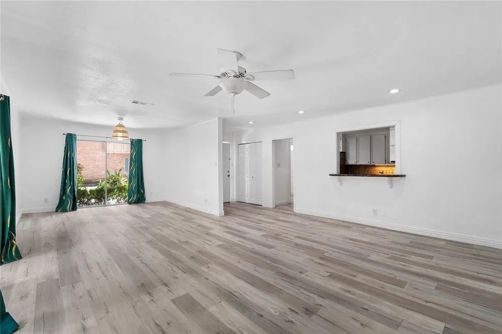 6303 Crab Orchard Road #3 Houston, TX 77057
