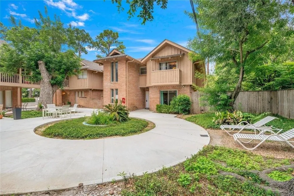 6303 Crab Orchard Road #3 Houston, TX 77057
