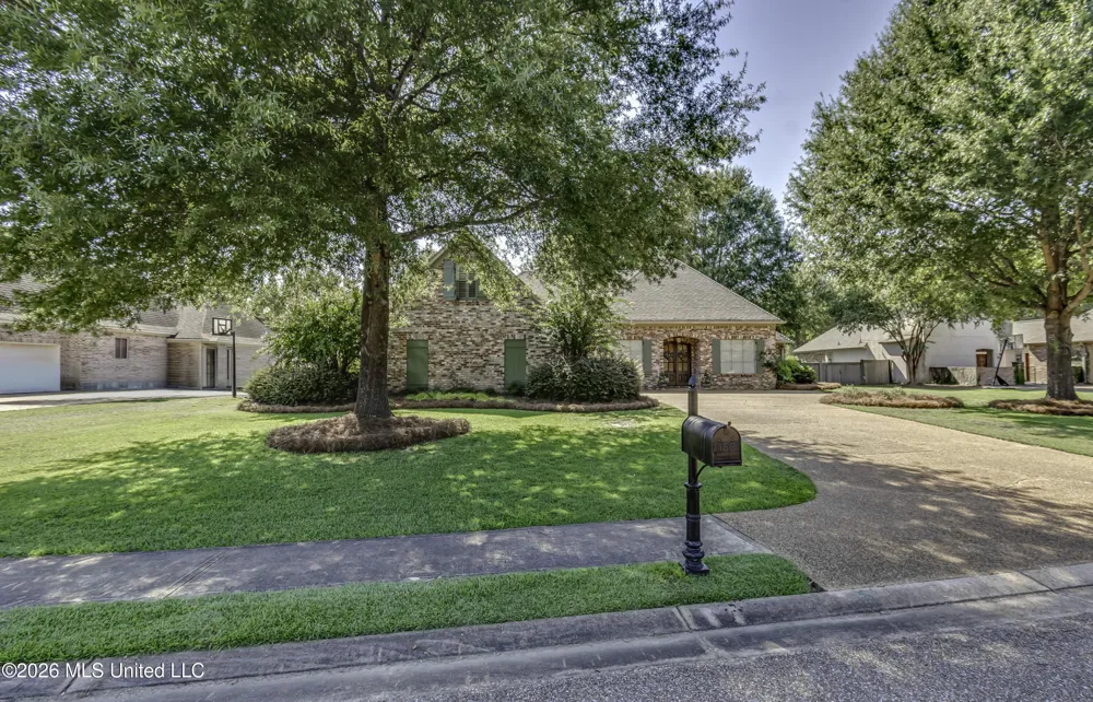 156 Sonnett Circle Madison, MS 39110