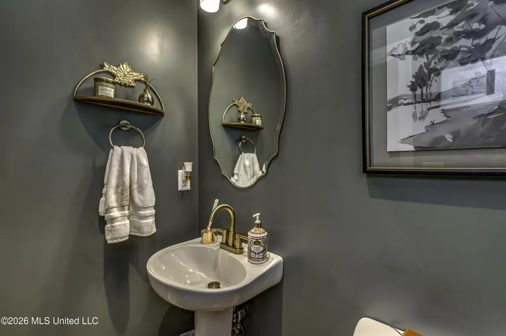 156 Sonnett Circle Madison, MS 39110