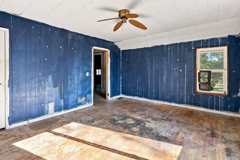 207 Erie Street Three Rivers, MI 49093