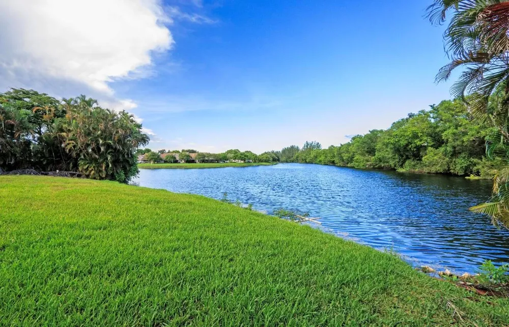 15801 W WIND CIRCLE Sunrise, FL 33326