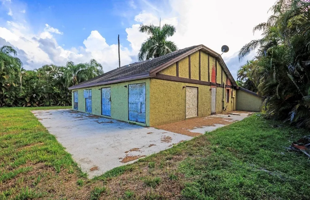 15801 W WIND CIRCLE Sunrise, FL 33326
