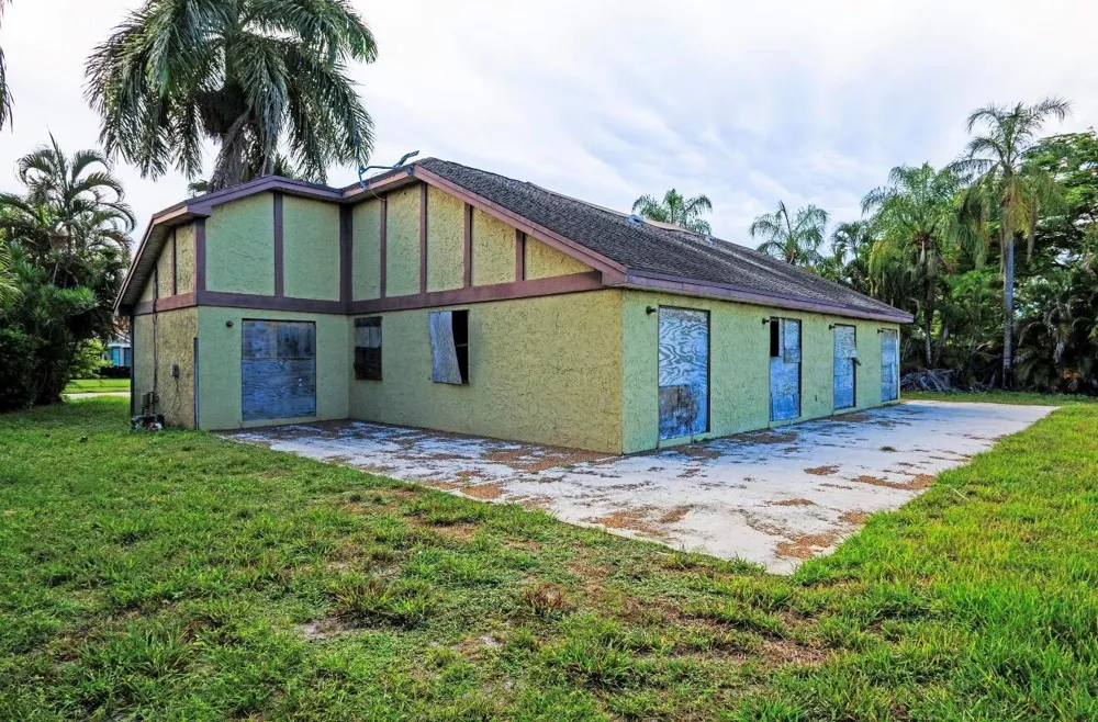 15801 W WIND CIRCLE Sunrise, FL 33326