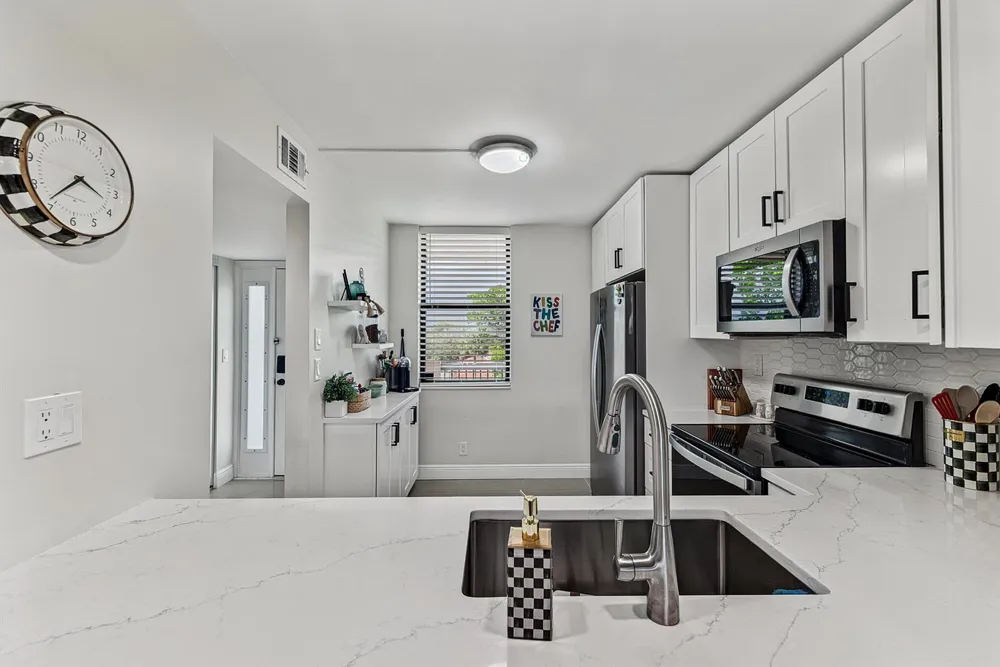 2768 Carambola Circle S #506 Coconut Creek, FL 33066