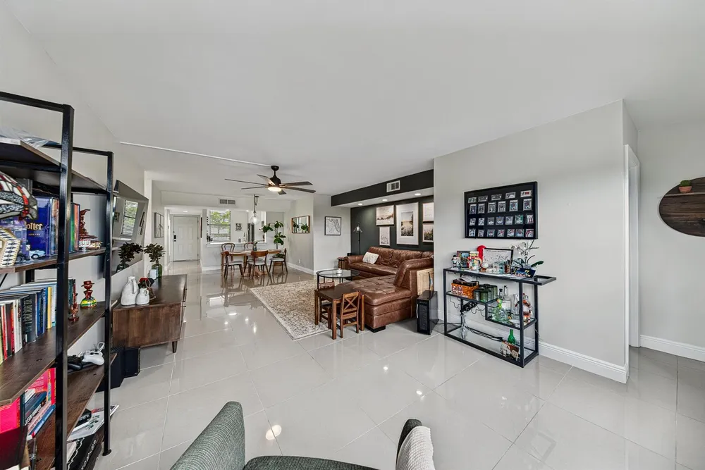 2768 Carambola Circle S #506 Coconut Creek, FL 33066