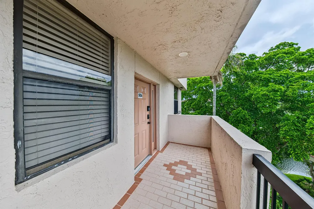 2768 Carambola Circle S #506 Coconut Creek, FL 33066