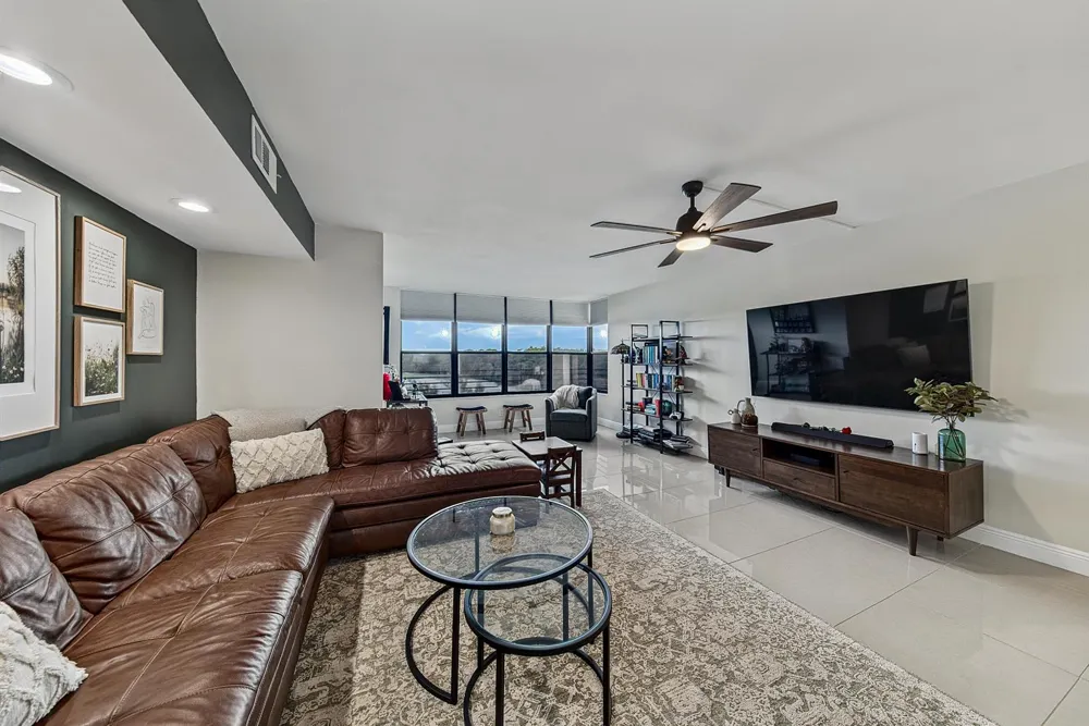 2768 Carambola Circle S #506 Coconut Creek, FL 33066