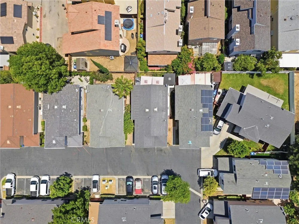 9300 Burnet Avenue #122 North Hills, CA 91343